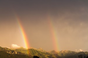 Arc-en-ciel double sur les Vanils
